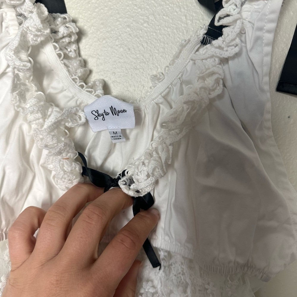 Fairy Coquette Lace Bow Crop Elegant White Tank Top with Black Accents Women's M - Picture 2 of 4